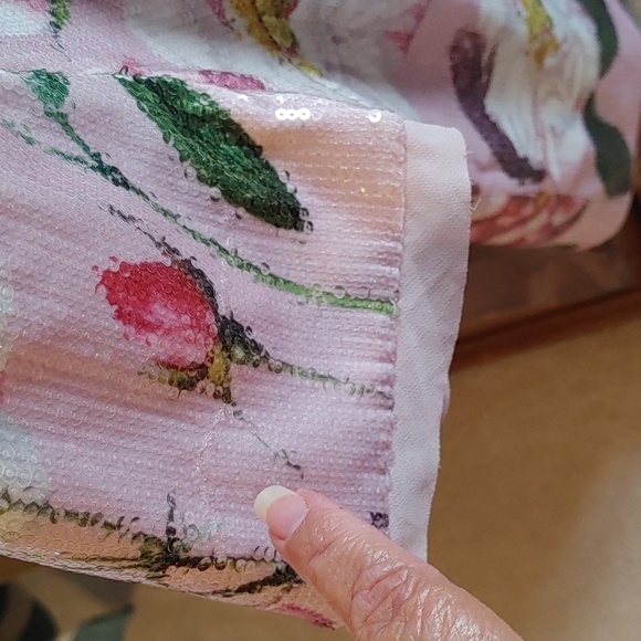 TED BAKER FAWN FLORAL IGUAZU SHORT SLEEVE SEQUIN TOP - Picture 8 of 13